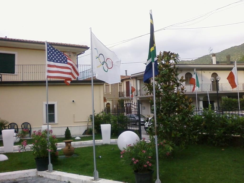 Hotel De Meis Capistrello Luaran gambar