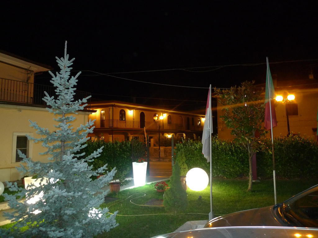Hotel De Meis Capistrello Luaran gambar