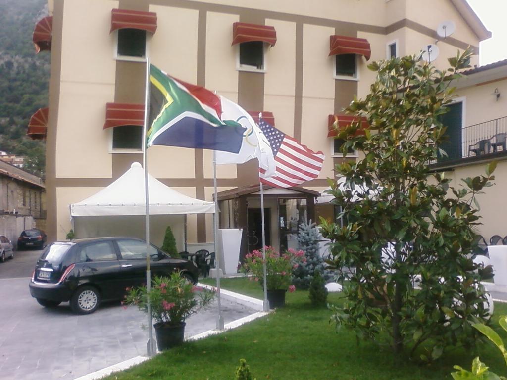Hotel De Meis Capistrello Luaran gambar