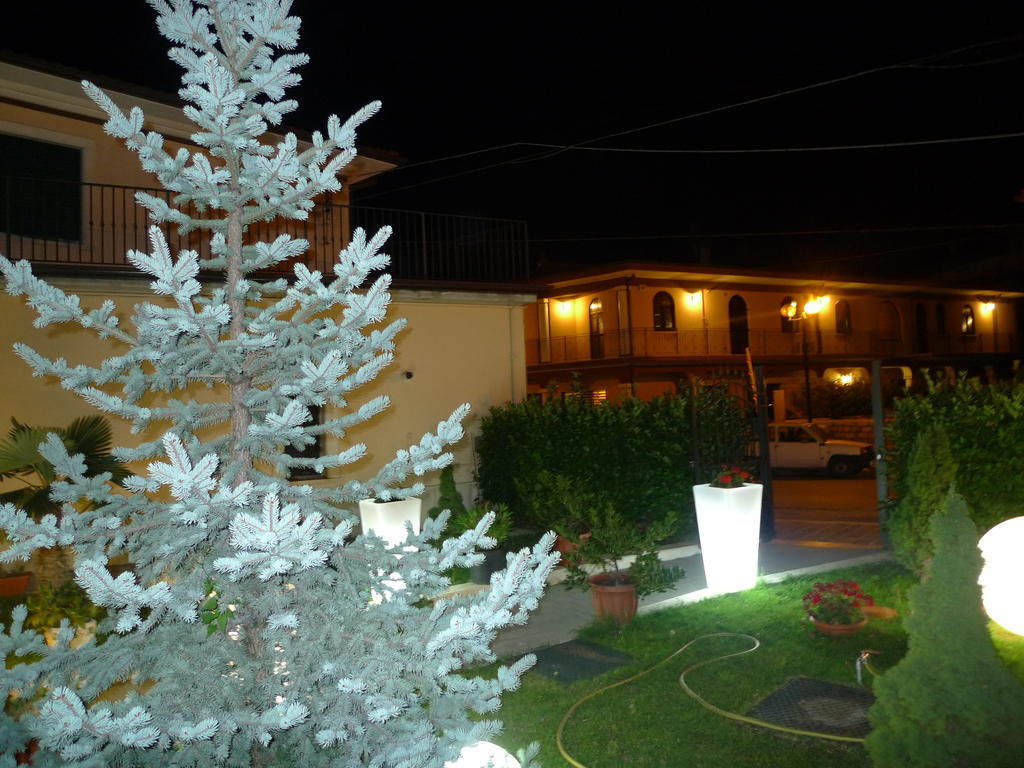 Hotel De Meis Capistrello Luaran gambar