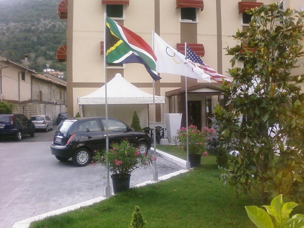 Hotel De Meis Capistrello Luaran gambar