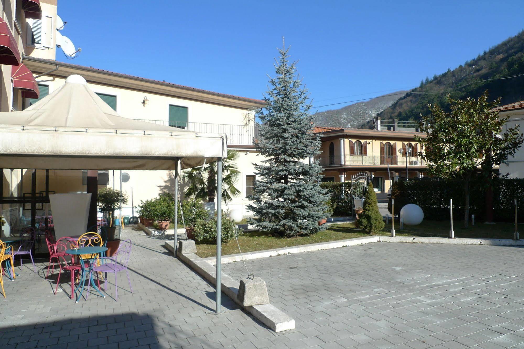 Hotel De Meis Capistrello Luaran gambar