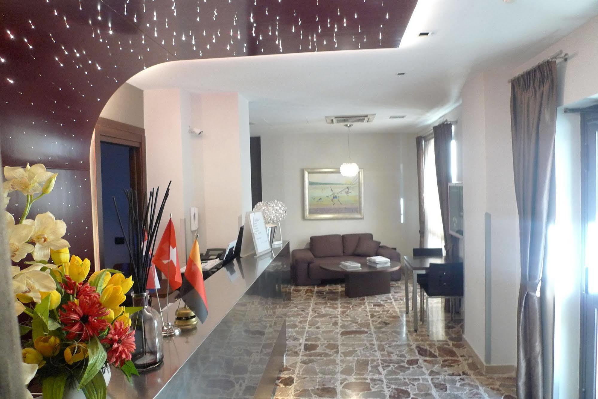 Hotel De Meis Capistrello Luaran gambar