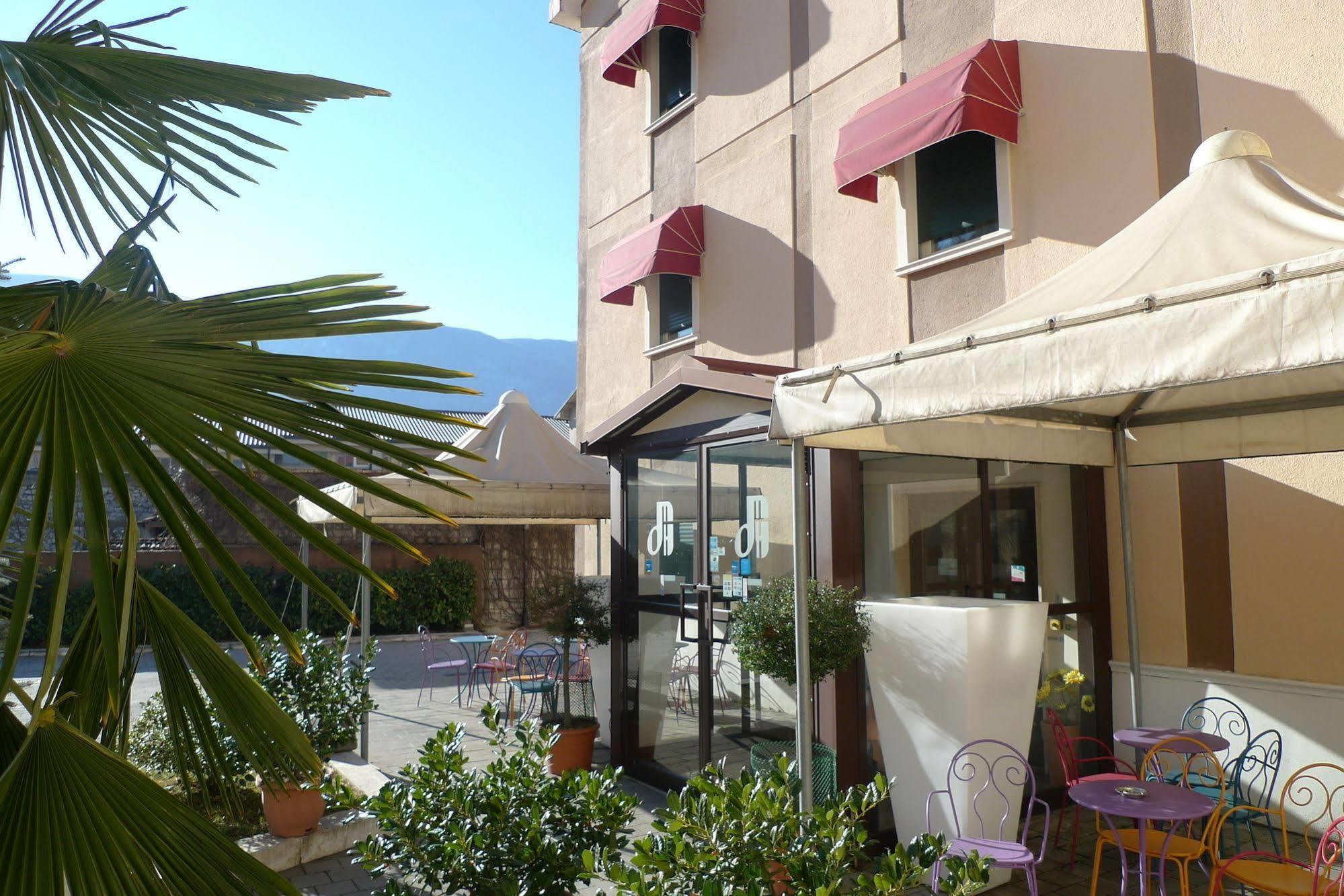 Hotel De Meis Capistrello Luaran gambar