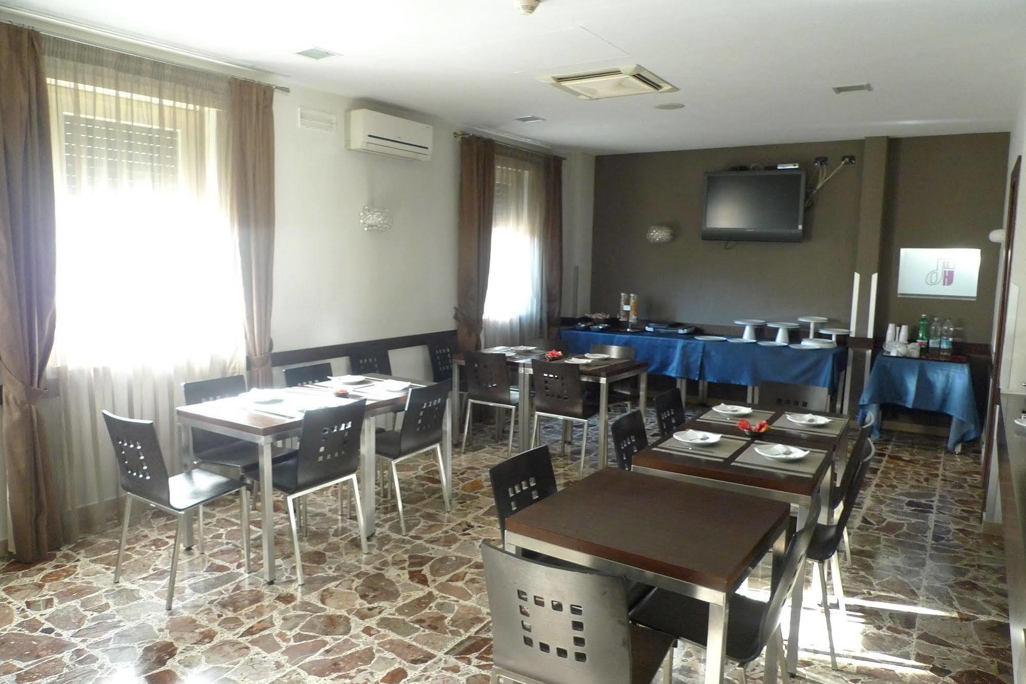 Hotel De Meis Capistrello Luaran gambar