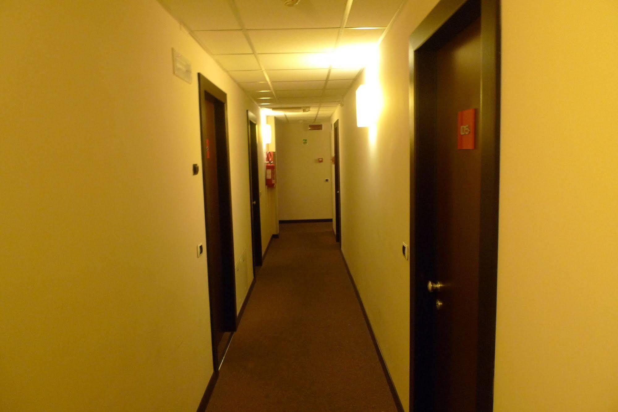 Hotel De Meis Capistrello Luaran gambar
